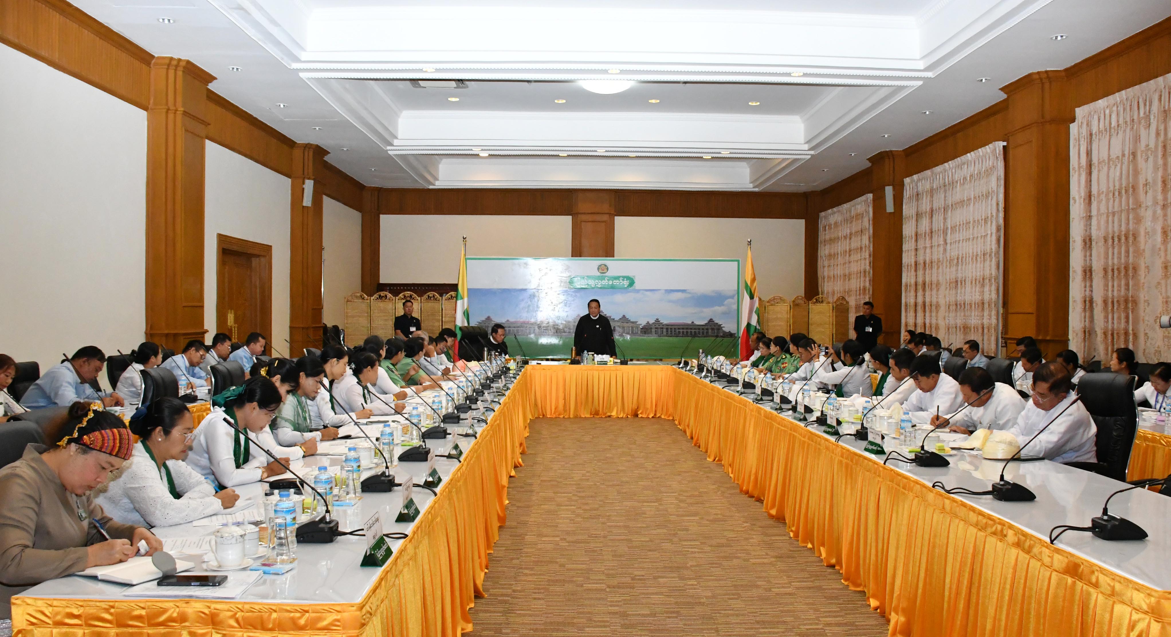 ပြည်သူ့လွှတ်တော်ဥက္ကဋ္ဌ ဦးခင်ရီ လူငယ်၊ အမျိုးသမီး၊ ကလေးသူငယ်နှင့် သက်ကြီးရွယ်အို အခွင့်အရေးဆိုင်ရာကော်မတီနှင့် ဟိုတယ်၊ ခရီးသွားလုပ်ငန်းနှင့် ယဉ်ကျေးမှုဆိုင်ရာကော်မတီ တို့အား တွေ့ဆုံ
