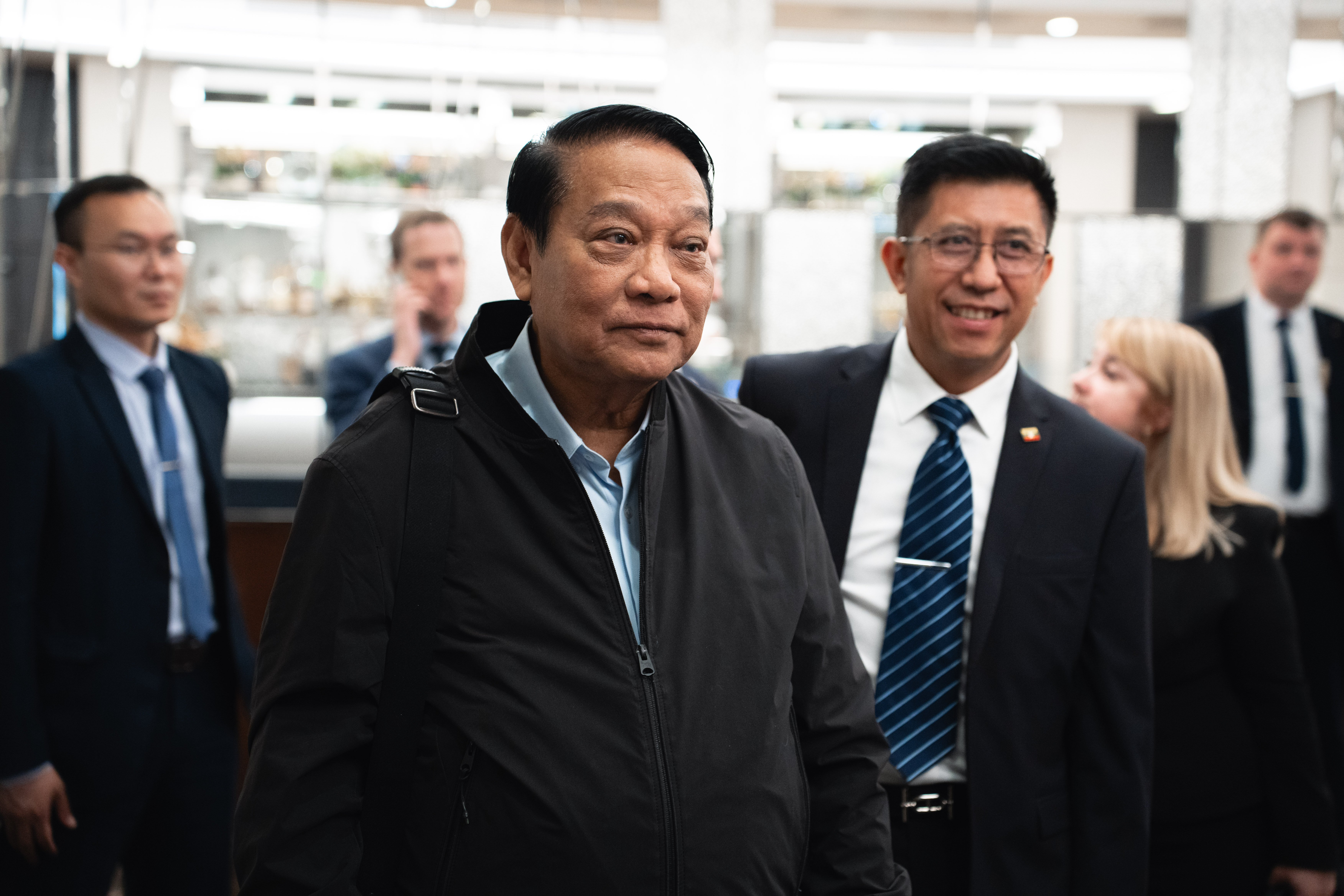 ပြည်သူ့လွှတ်တော်ဥက္ကဋ္ဌ ဦးခင်ရီ နှင့်အဖွဲ့ဝင်များ ရုရှားနိုင်ငံ၊ မော်စကိုသို့  ရောက်ရှိခြင်း