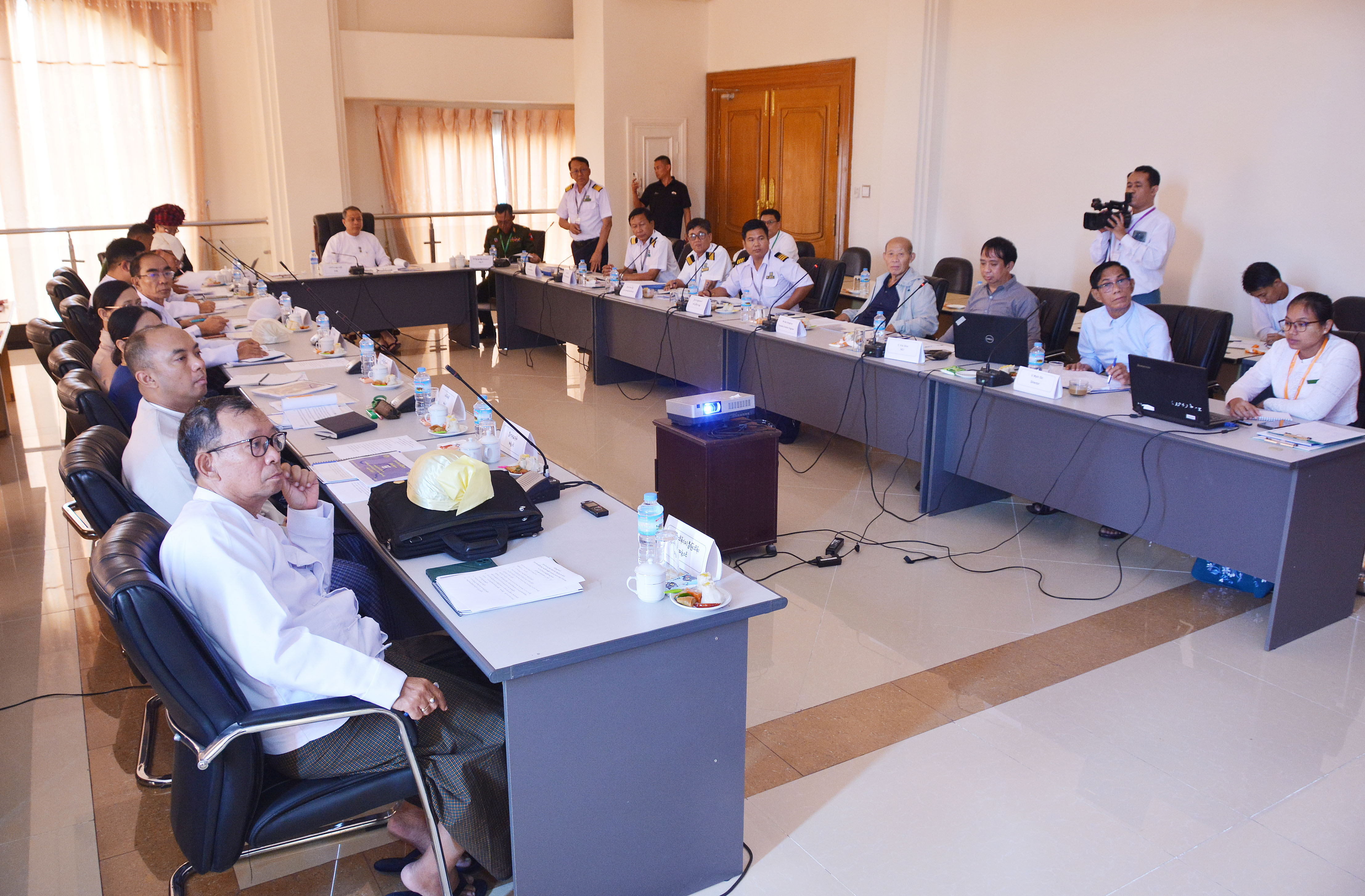 ပြည်သူ့လွှတ်တော်၊ ပို့ဆောင်ဆက်သွယ်ရေး၊ ဒီဂျစ်တယ်နှင့် သိပ္ပံနည်းပညာကော်မတီ ဥက္ကဋ္ဌ ဒေါက်တာနန္ဒာလှမြင့် တရုတ်နိုင်ငံအခြေစိုက် Shandong Huache Energy Technology Co.,Ltd အဖွဲ့အား လက်ခံတွေ့ဆုံ