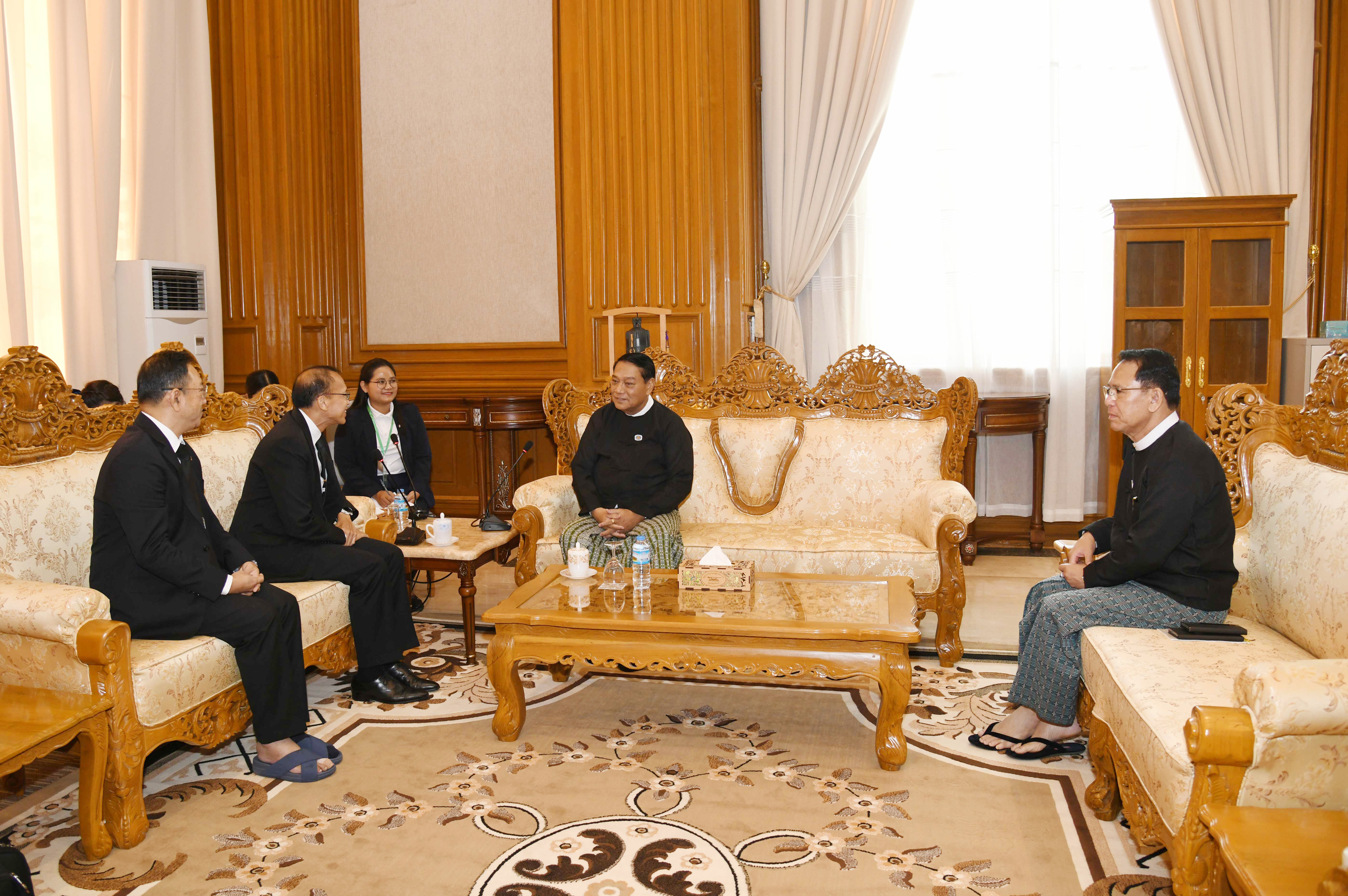 ပြည်သူ့လွှတ်တော်ဥက္ကဋ္ဌ ဦးခင်ရီ ထိုင်းနိုင်ငံ နိုင်ငံခြားရေးဝန်ကြီး၏ အကြံပေးပုဂ္ဂိုလ်အား လက်ခံတွေ့ဆုံ