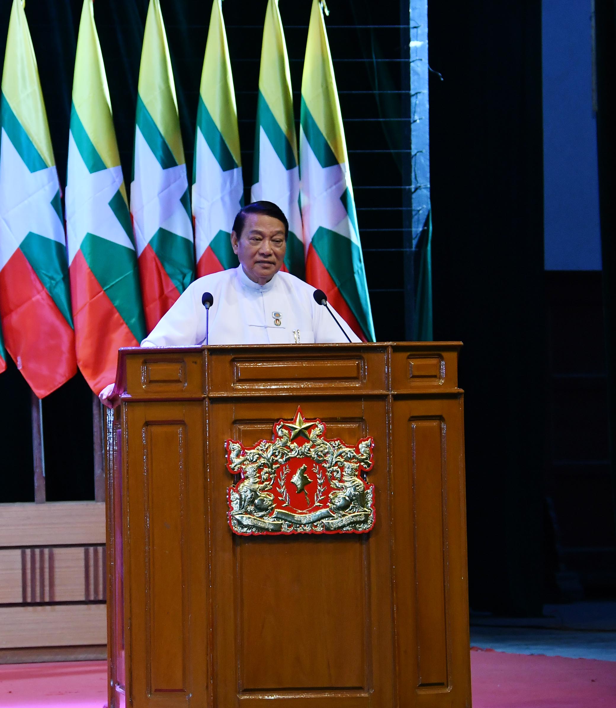 ပြည်သူ့လွှတ်တော်ဥက္ကဋ္ဌ ဦးခင်ရီ ရန်ကုန်တိုင်းဒေသကြီးအတွင်းရှိ  လွှတ်တော်ကိုယ်စားလှယ်များနှင့်တွေ့ဆုံ